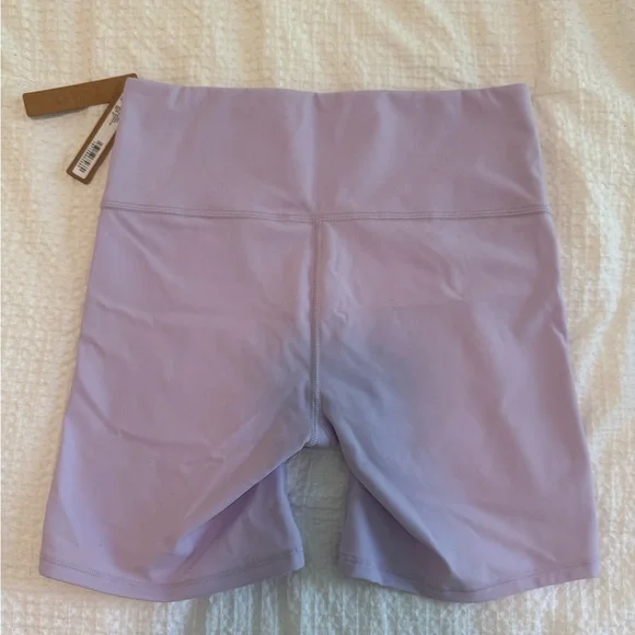 SKIMS High-Waisted Short in Lily - M - Picture 3 of 4